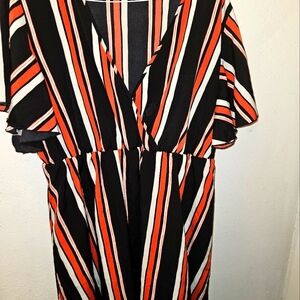 Beautiful striped dress. Red black and white by Shein size 4X.